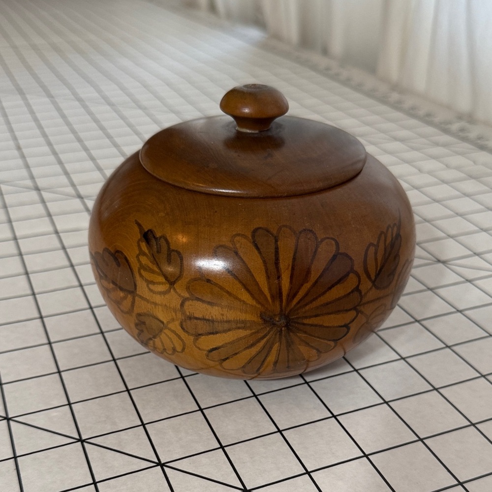 Vintage Turned Wood Sewing Notions Jar – 1950s–70s Japan– W Buttons, Thread, etc